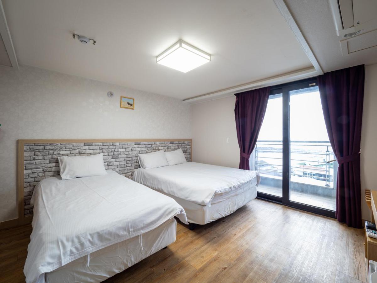 Jeju Moseulpo Hotel Seogwipo Exterior foto