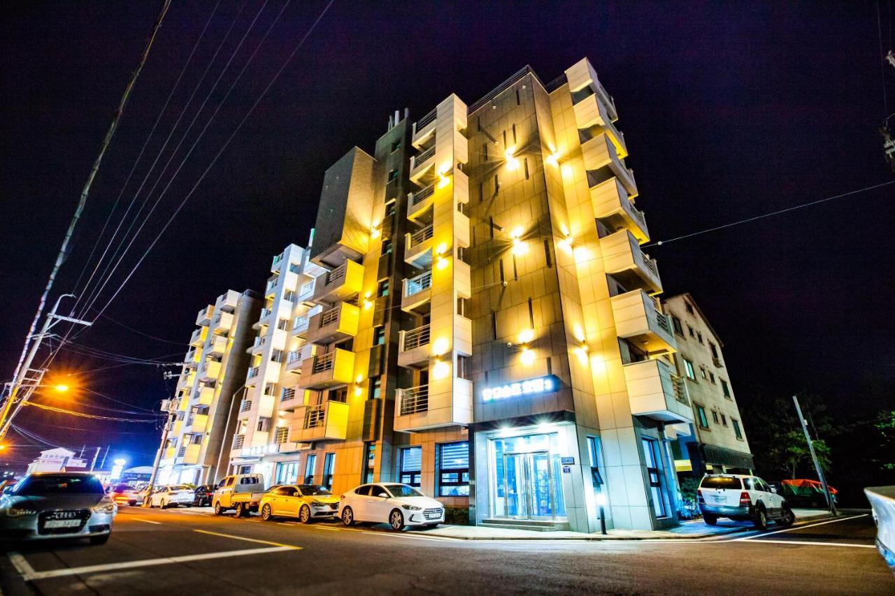 Jeju Moseulpo Hotel Seogwipo Exterior foto